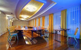 Hotel Holiday Park